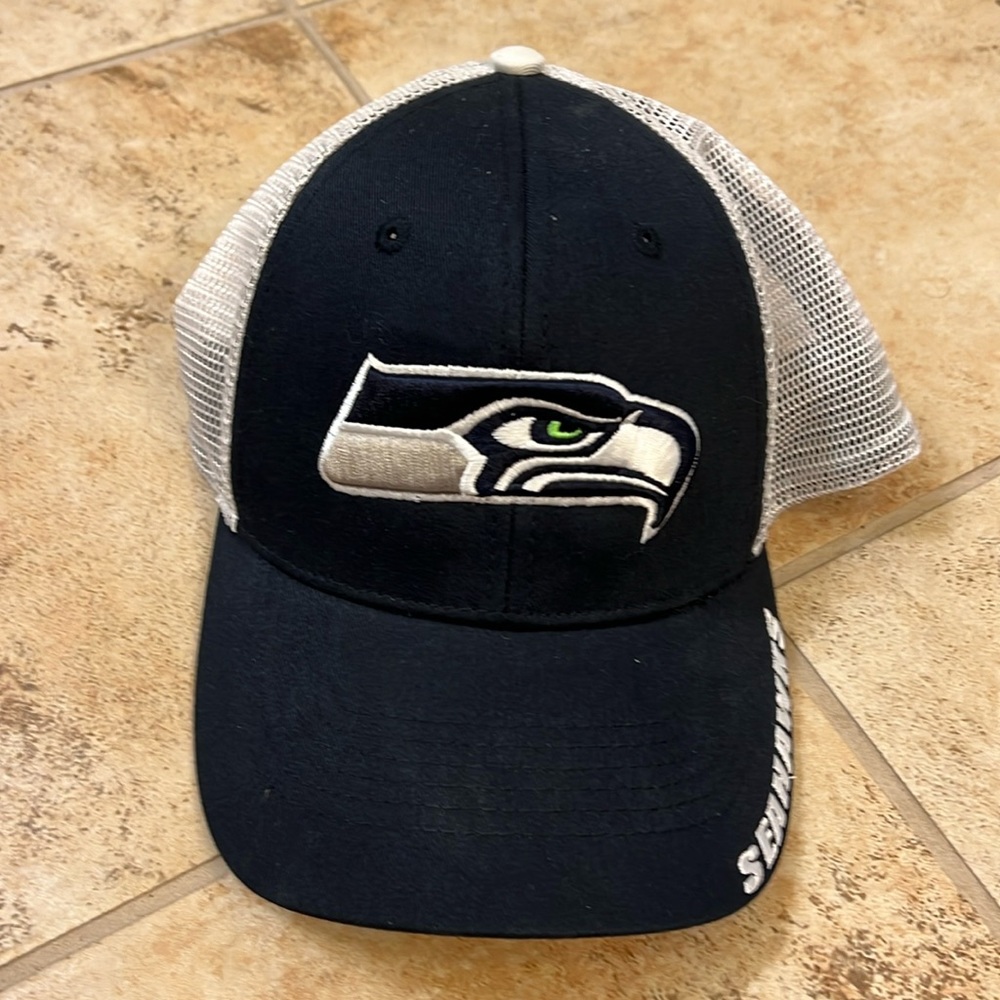 Seahawks flex fit hat M/L